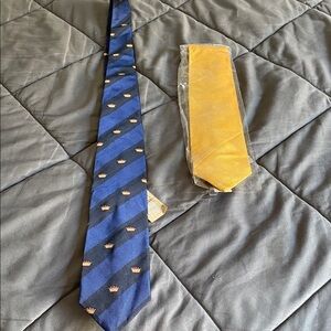 Neiman Marcus Blue and Yellow Crown Pattern Tie Set